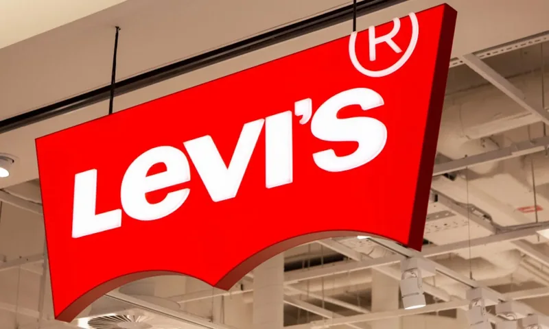 Levi's