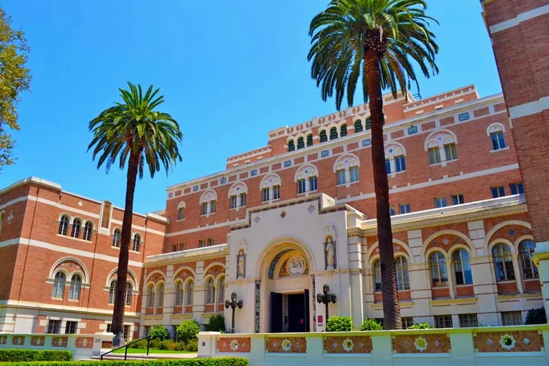 Doheny Memorial Library USC