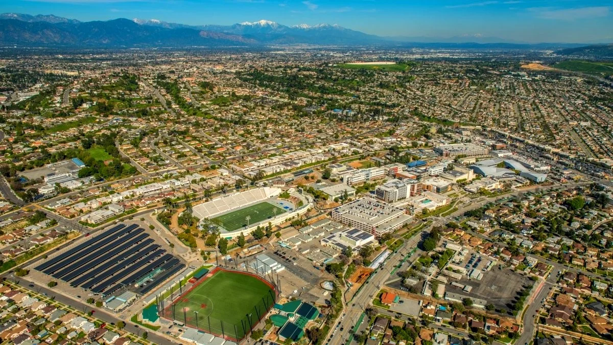 West Los Angeles College Facilities Building — view 2